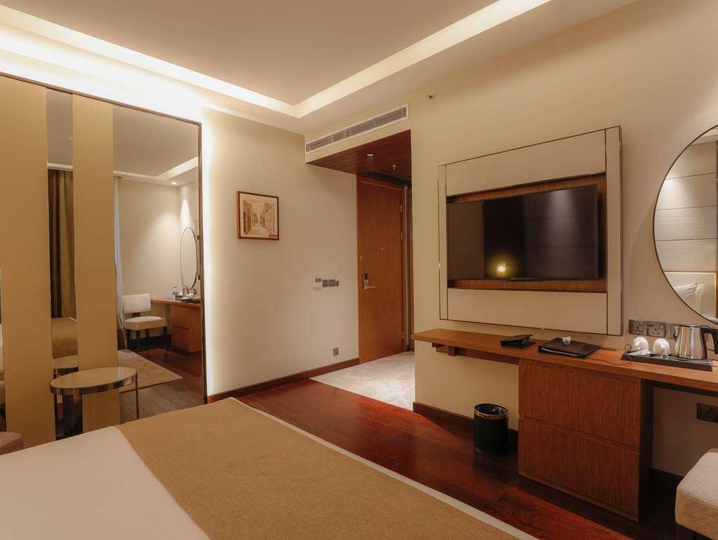 Best Western Plus Maya - Luxury Collection Hotel Dhaka Phòng bức ảnh